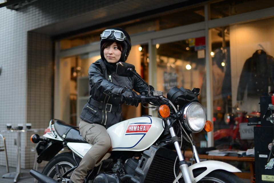 女子ライダーのバイクファッション2 走りをきちんと考える Maxfritz Motobe 代にバイク のライフスタイルを提案するwebマガジン モトビー